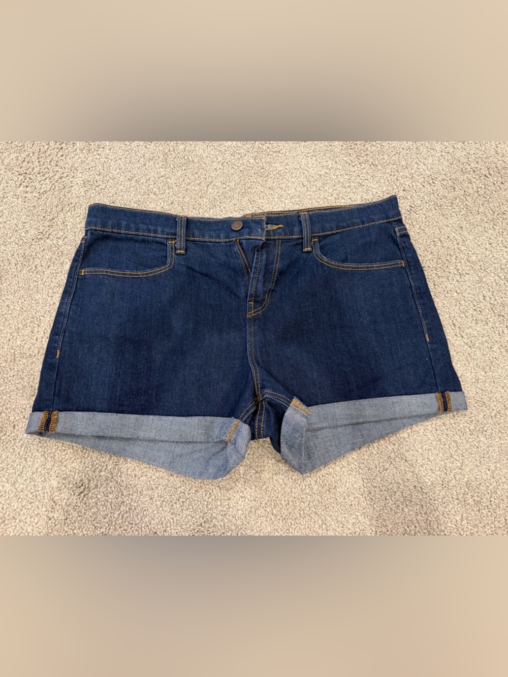 Old Navy Mid-Rise Wow Jean Short Dark Wash Size 12 - Picture 2 of 5